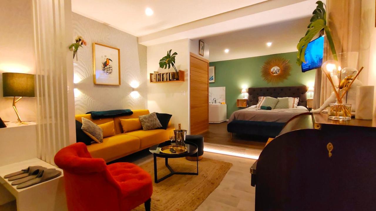 Votre Escale Jungle Sauna & Spa Niort Luaran gambar